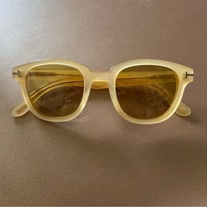 Tom Ford Light Yellow Eyewear